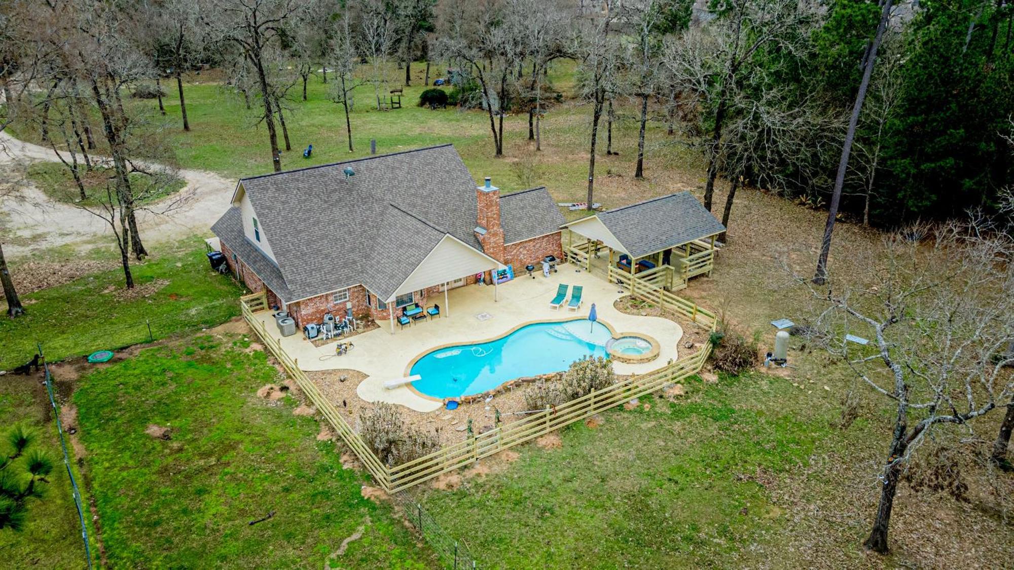 Country Getaway 4 Bedroom Resort In 10 Acre Lot Magnolia Exteriör bild
