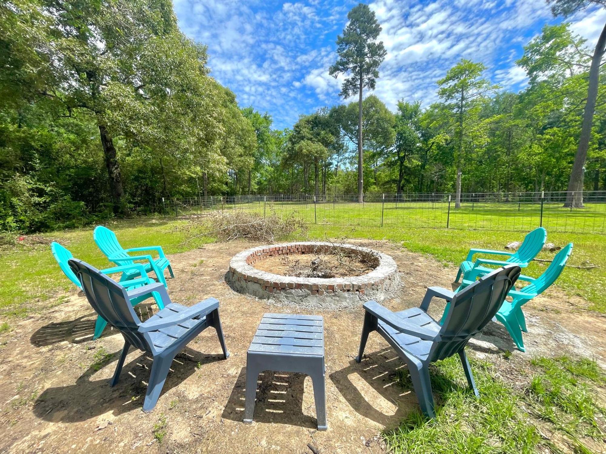 Country Getaway 4 Bedroom Resort In 10 Acre Lot Magnolia Exteriör bild